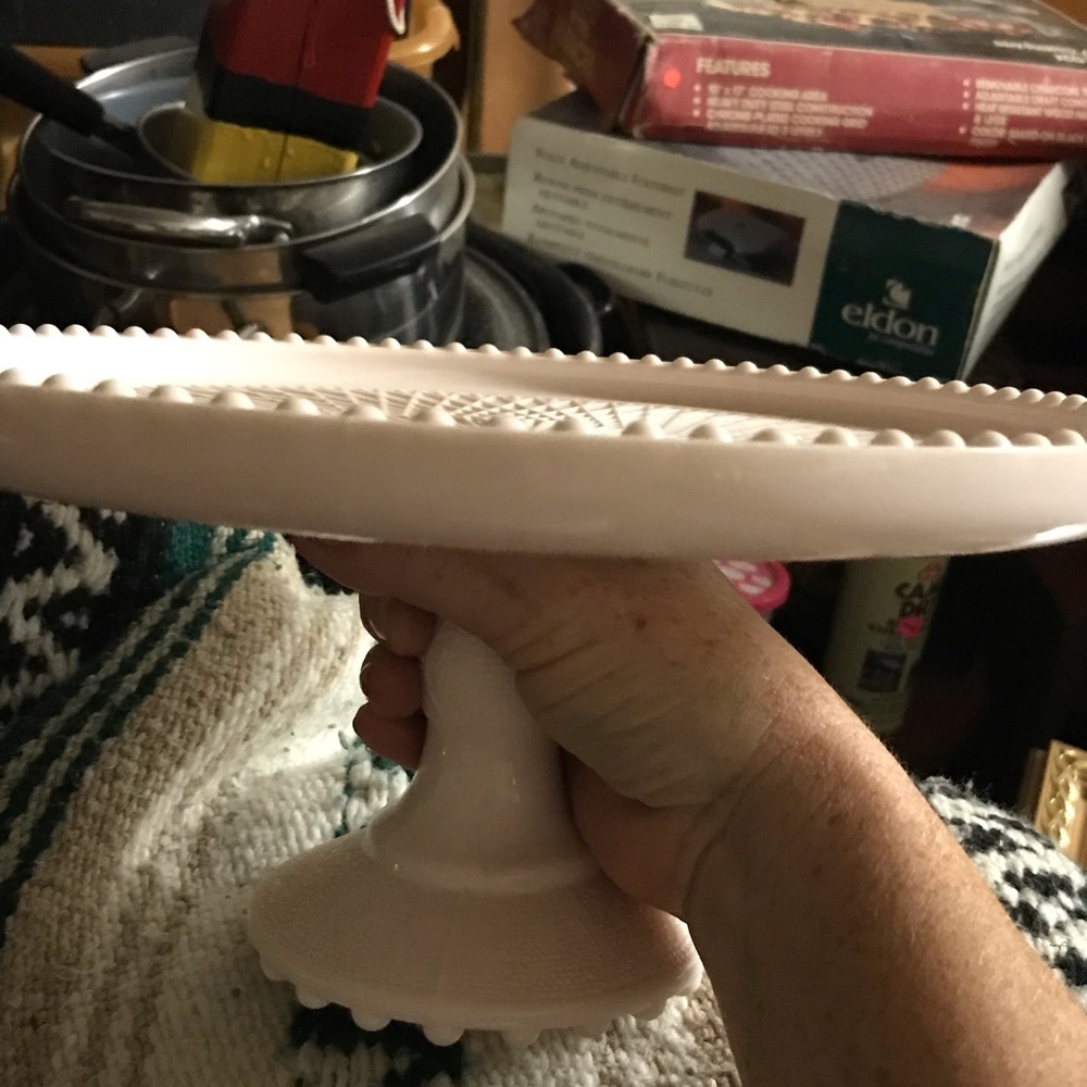 Pink cake stand